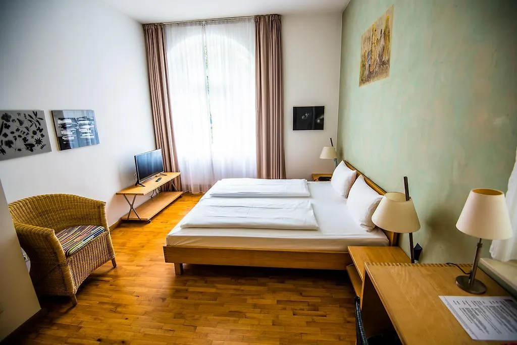 Art-Hotel Robert Mayer Франкфурт-на-Майне Отель